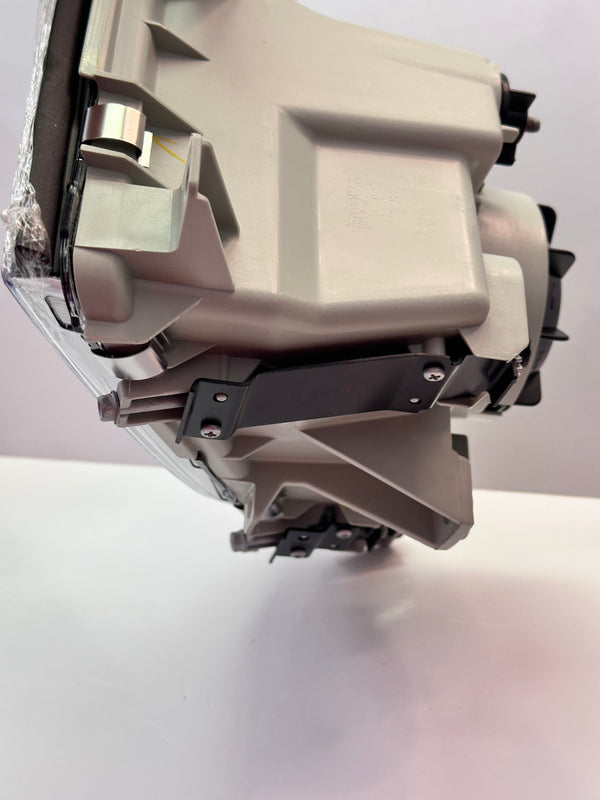 Depo 214-11AER-RD-EM R/H - Driver Side Headlamp 24V for Mitsubishi Fuso Fighter