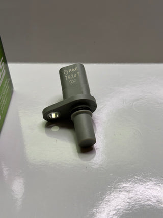 Goss SC433 Engine Camshaft Position Sensor For Ford Transit Ranger, Land Rover Defender, Mazda BT50