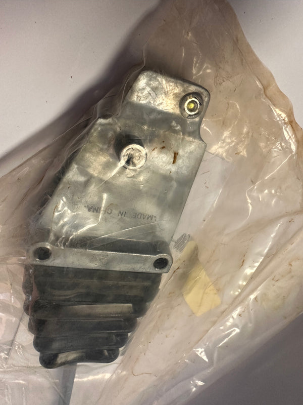 Komatsu PB6893 LEVER/HST Control