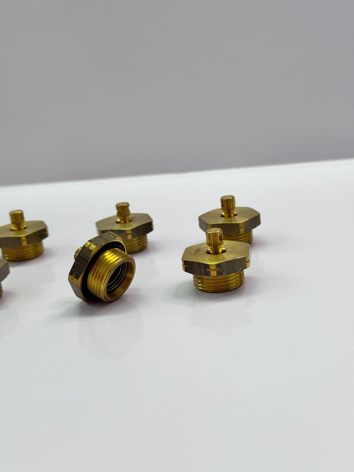 Iveco 504090399 Breather Valve / Water Drain - Brass