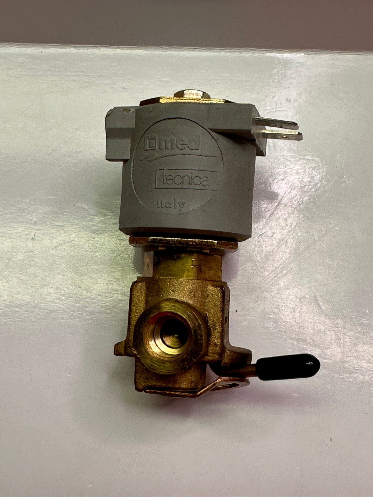 Kohler ED0035871820-S 12V Fuel Shutoff Solenoid Valve – ELET.721BZ