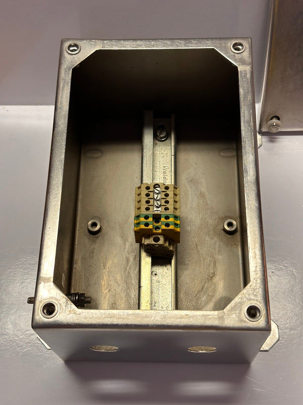 ES2315 Pepperl + Fuchs Stainless Steel Junction Box with Terminals ...