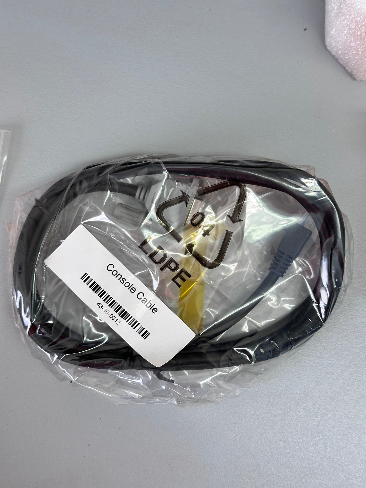 RUGGEDCOM® RX1000 Router  RX1000-F-RM-HIP-HIP-XX-XX-TX01-TX01-TS1-XXX-XX