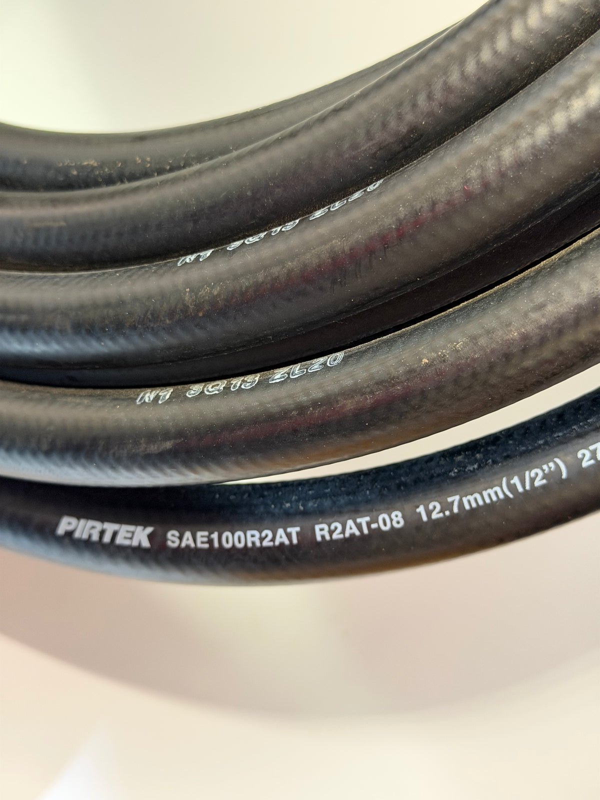 Pirtek SAE 100R2AT-08 Two-Wire Hose with Connectors — 2 × Approx. 8m