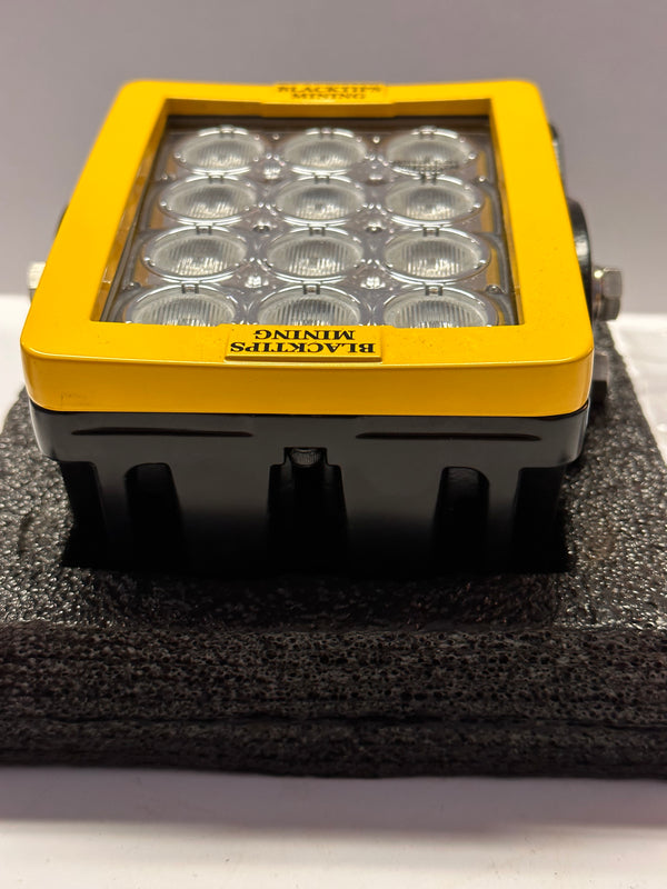 Blacktips Mining BIB07123060 12 LED Work Light IP69K 7W 30/60deg 160x145x90mm