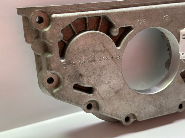 A9061800801 Oil Pump/Crankshaft Cover for Mercedes Benz Vehicles, 24 teeth