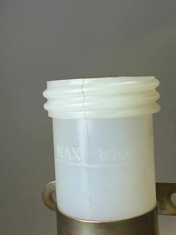81FQ-40220 Hyundai Reservoir