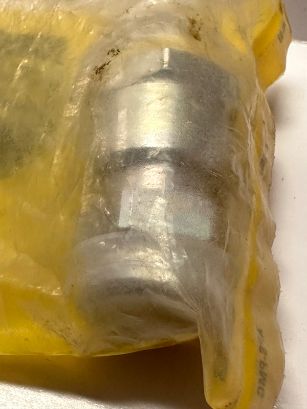 CAT Refrigerant Coupling 5P-3948