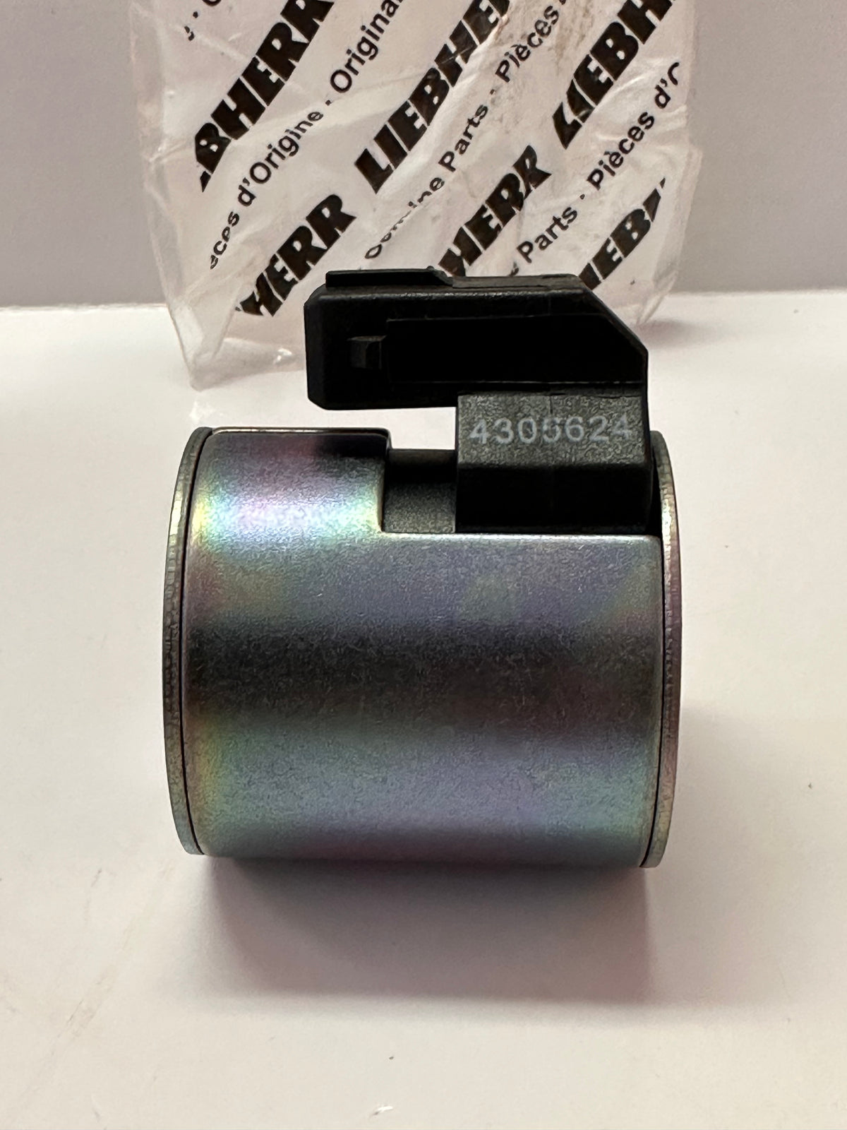 HydraForce/Liebherr 4305624 Dual Solenoid Coil, 24V