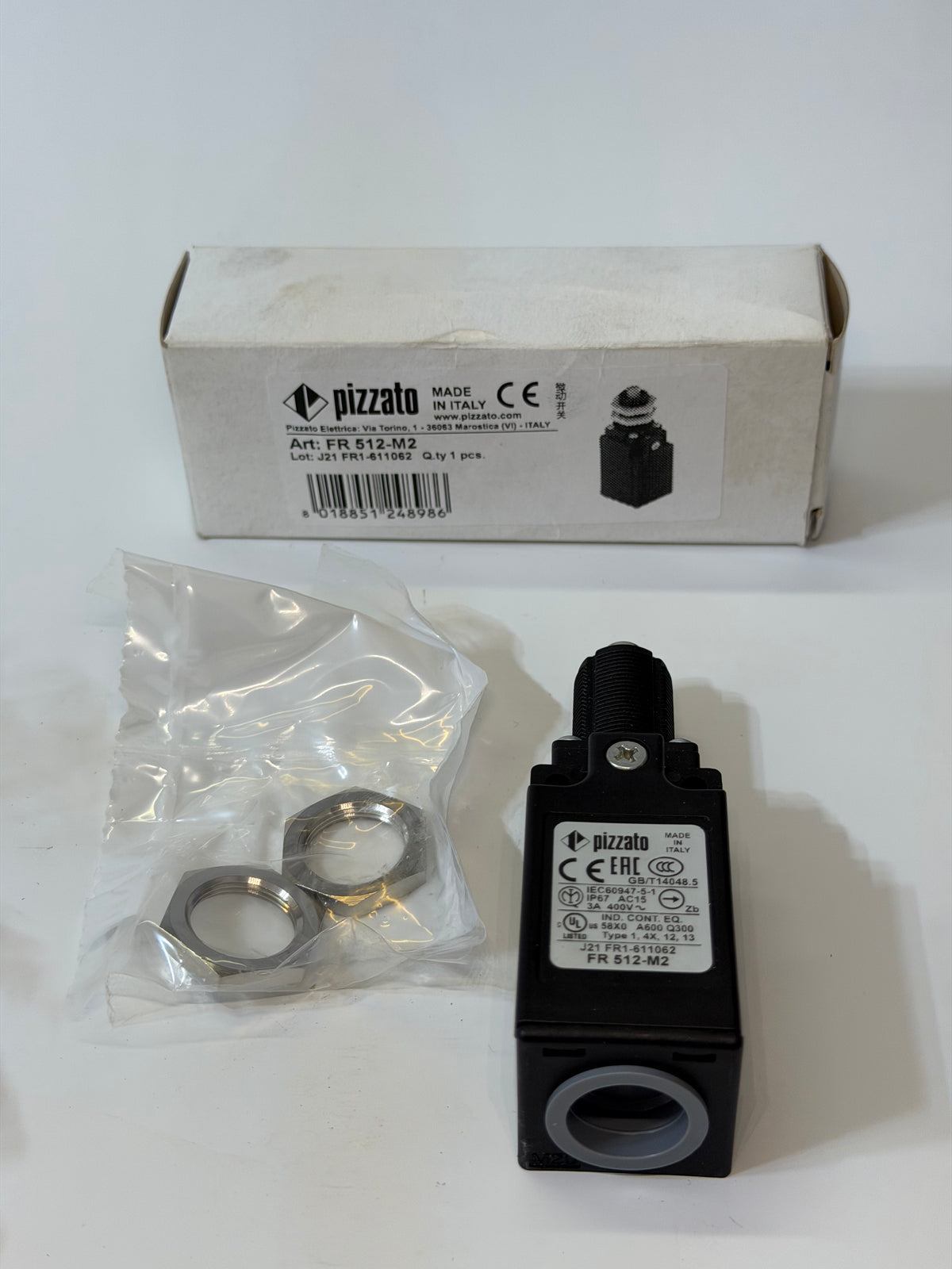 Pizzato FR 512-M2 Position Switch with Threaded Piston Plunger
