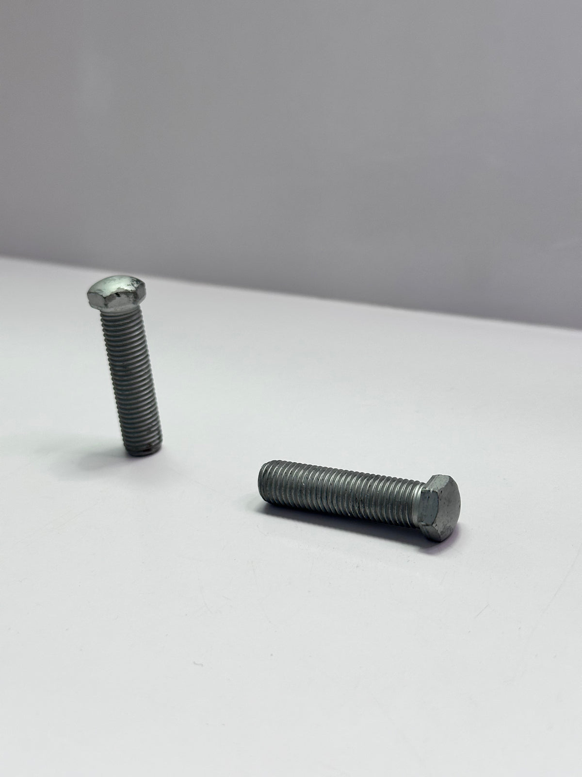 Toyota 90106-10003 Genuine Bolt - Knuckle Stopper - Bag of 2