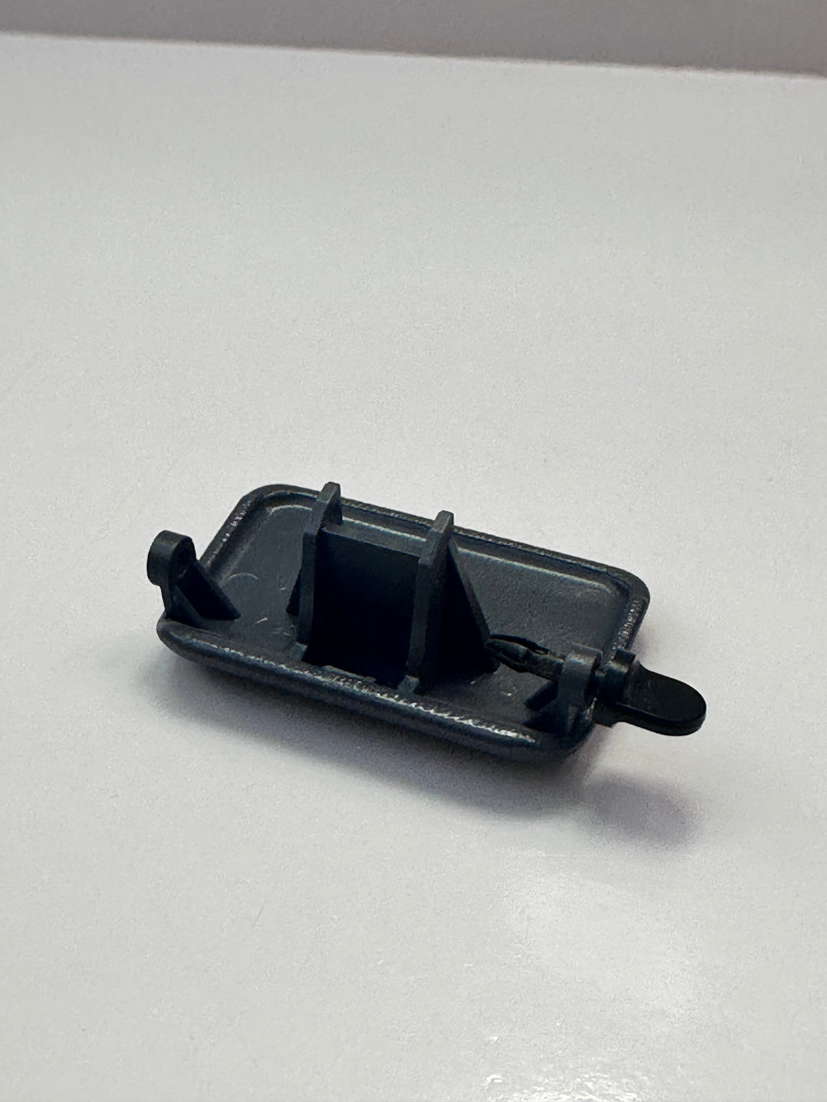 Toyota 55443-35010KIT Genuine Hilux Glove Box Latch Kit, 1997–2005