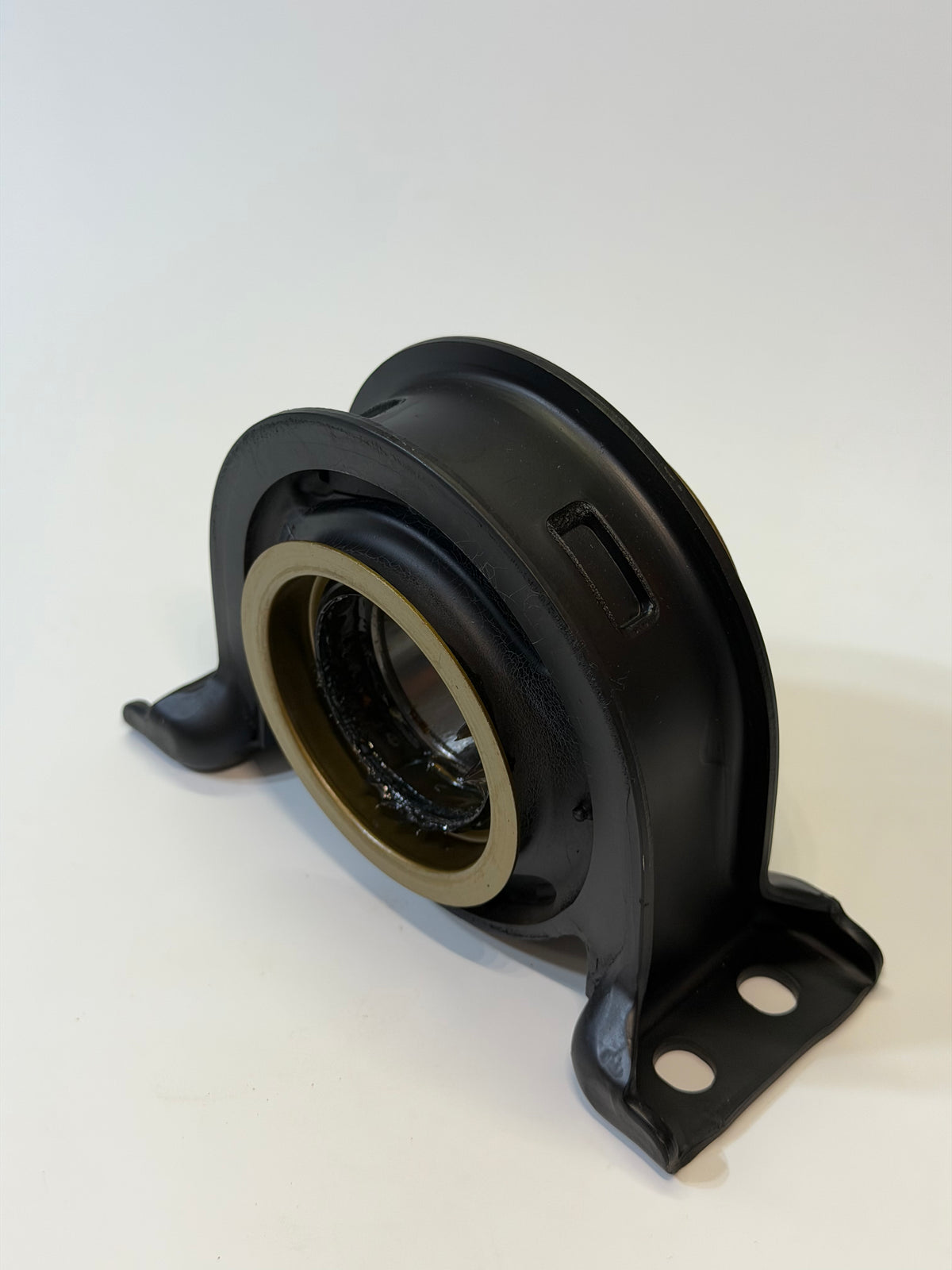 Isuzu 8975039020 Centre Bearing Assembly
