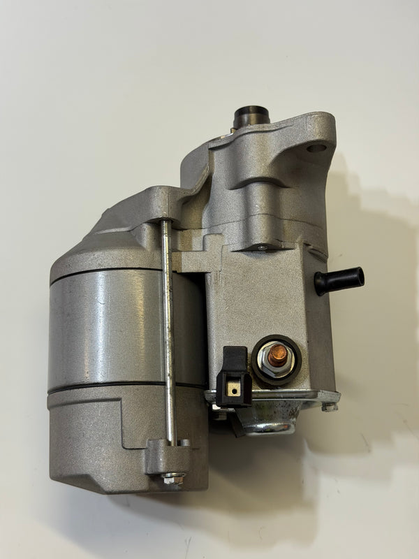 A SND 8320 Starter Motor, 12V 9T 29mm