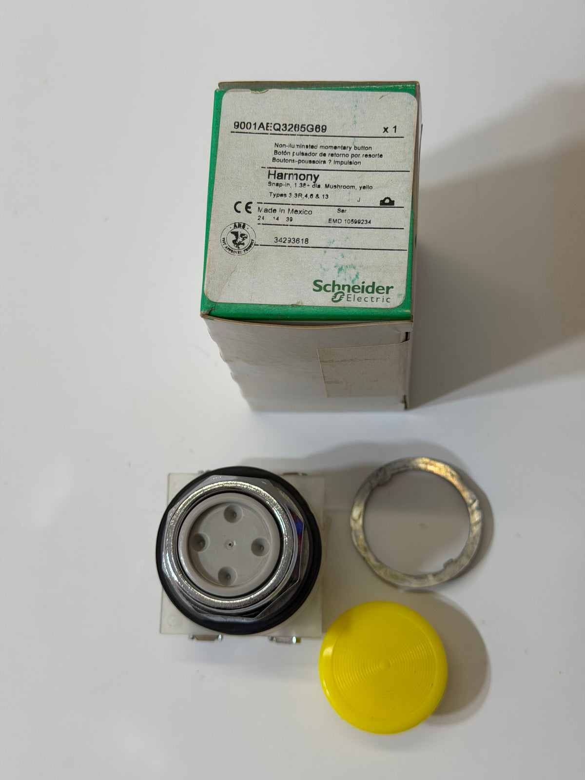 EMD 10599234 Push Button - Alert Switch, 9001EAQ3265G69 30mm Yellow Push Button