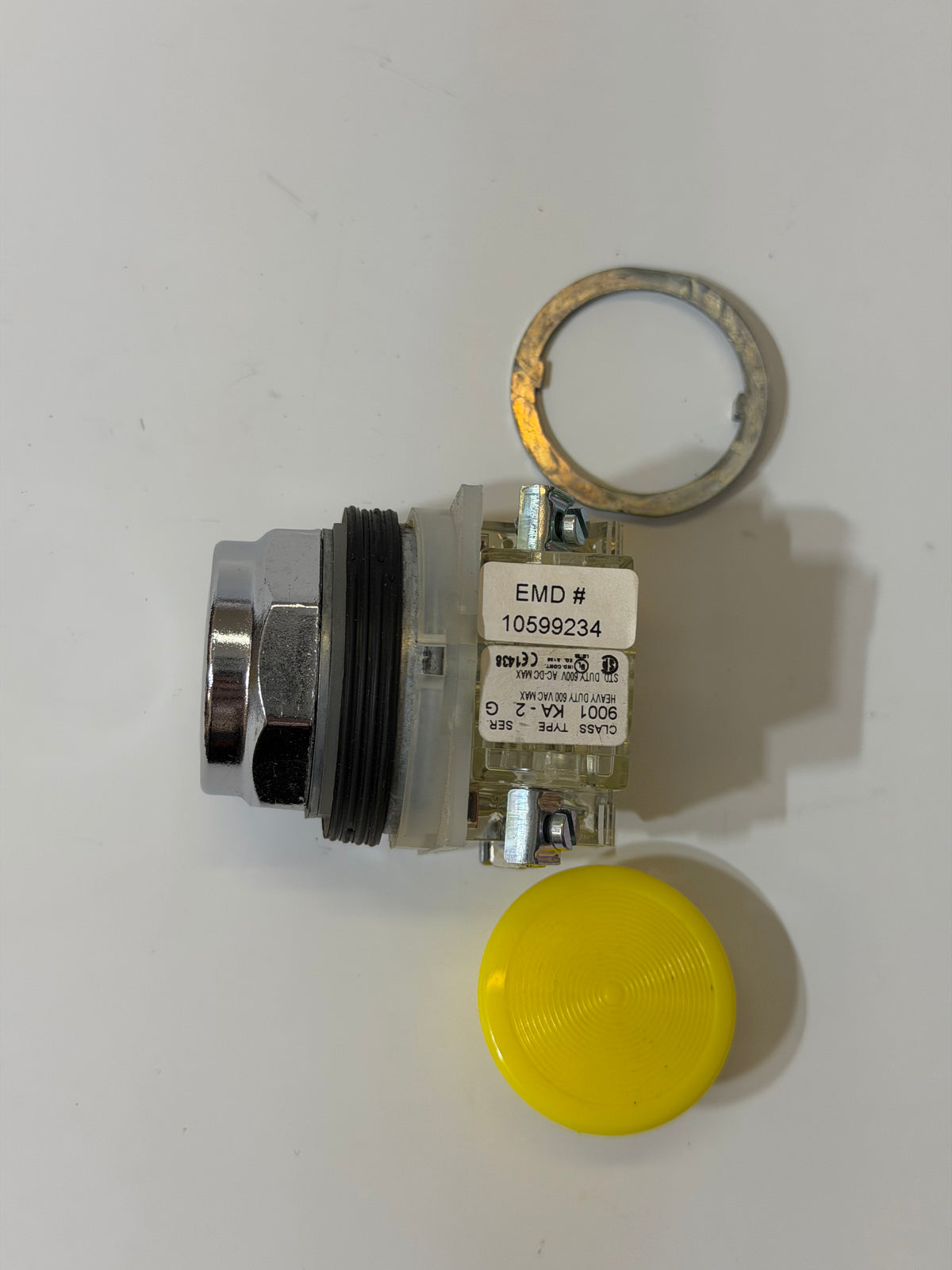 EMD 10599234 Push Button - Alert Switch, 9001EAQ3265G69 30mm Yellow Push Button