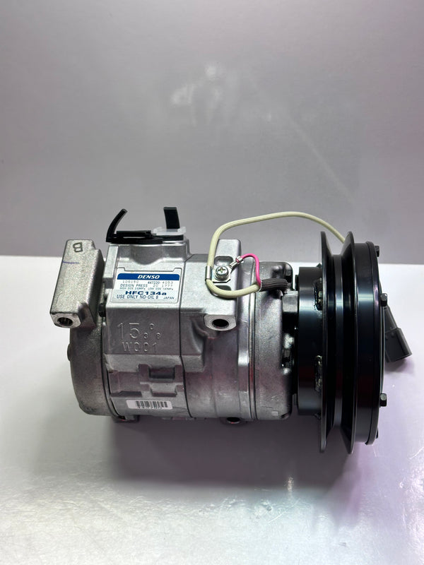 Komatsu 20Y-810-1260 Genuine Compressor Assembly 447220-4053