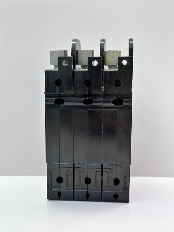 Heinemann CF Series 3 Pole Circuit Breaker 4A - CF3-G3 4A (AB?)