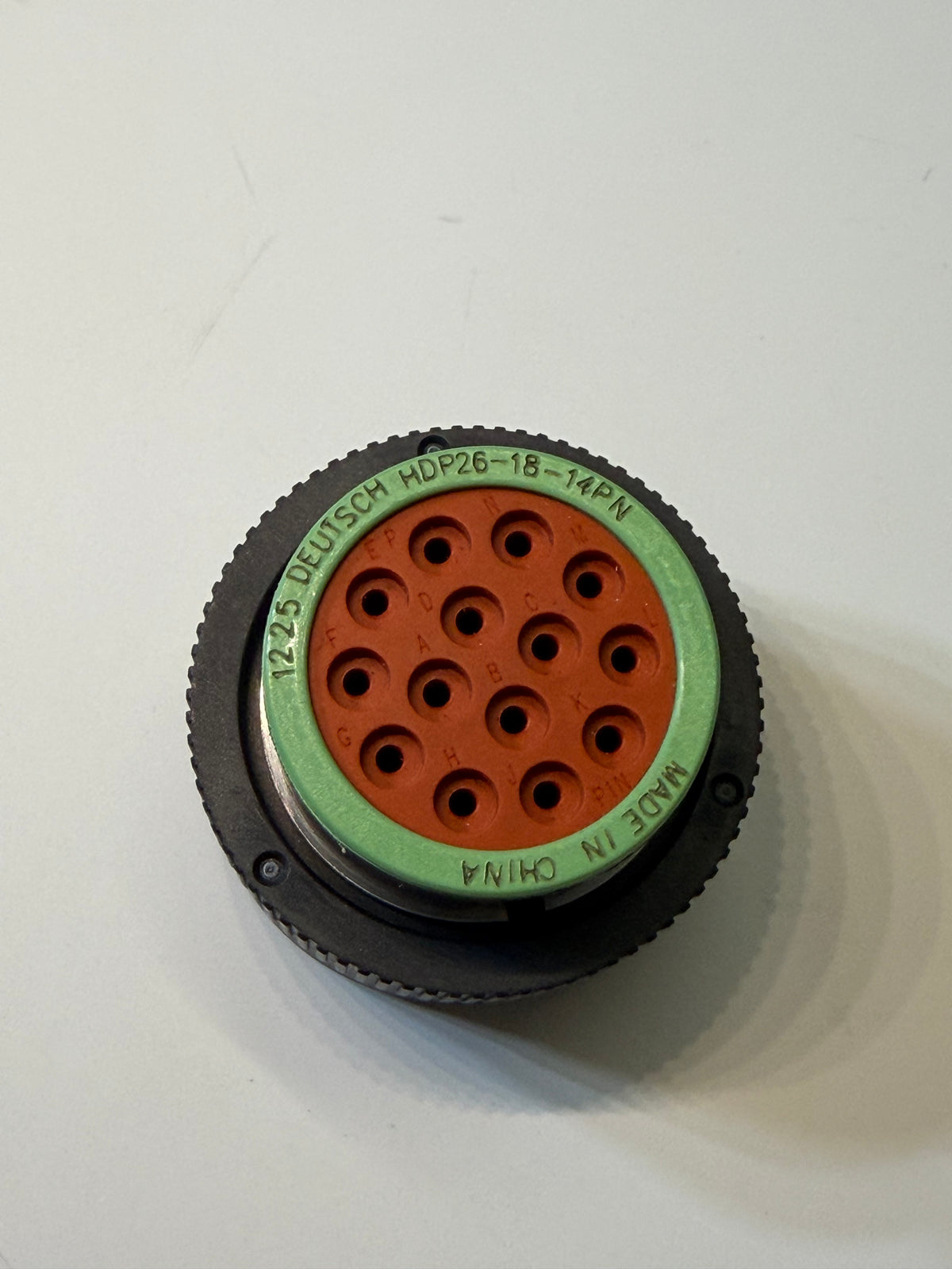 Deutsch HDP20 Series 14 Pin Plug, HDP26-18-14PN