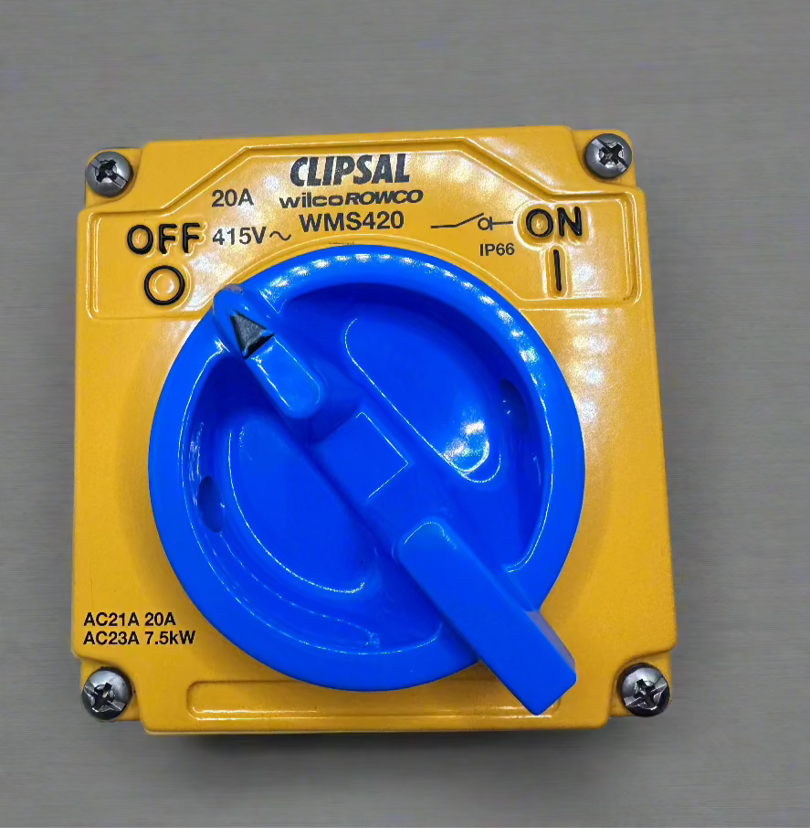 WilcoROWCO WMS420 Metal Clad Switch, 4 pole, 20A, 415V