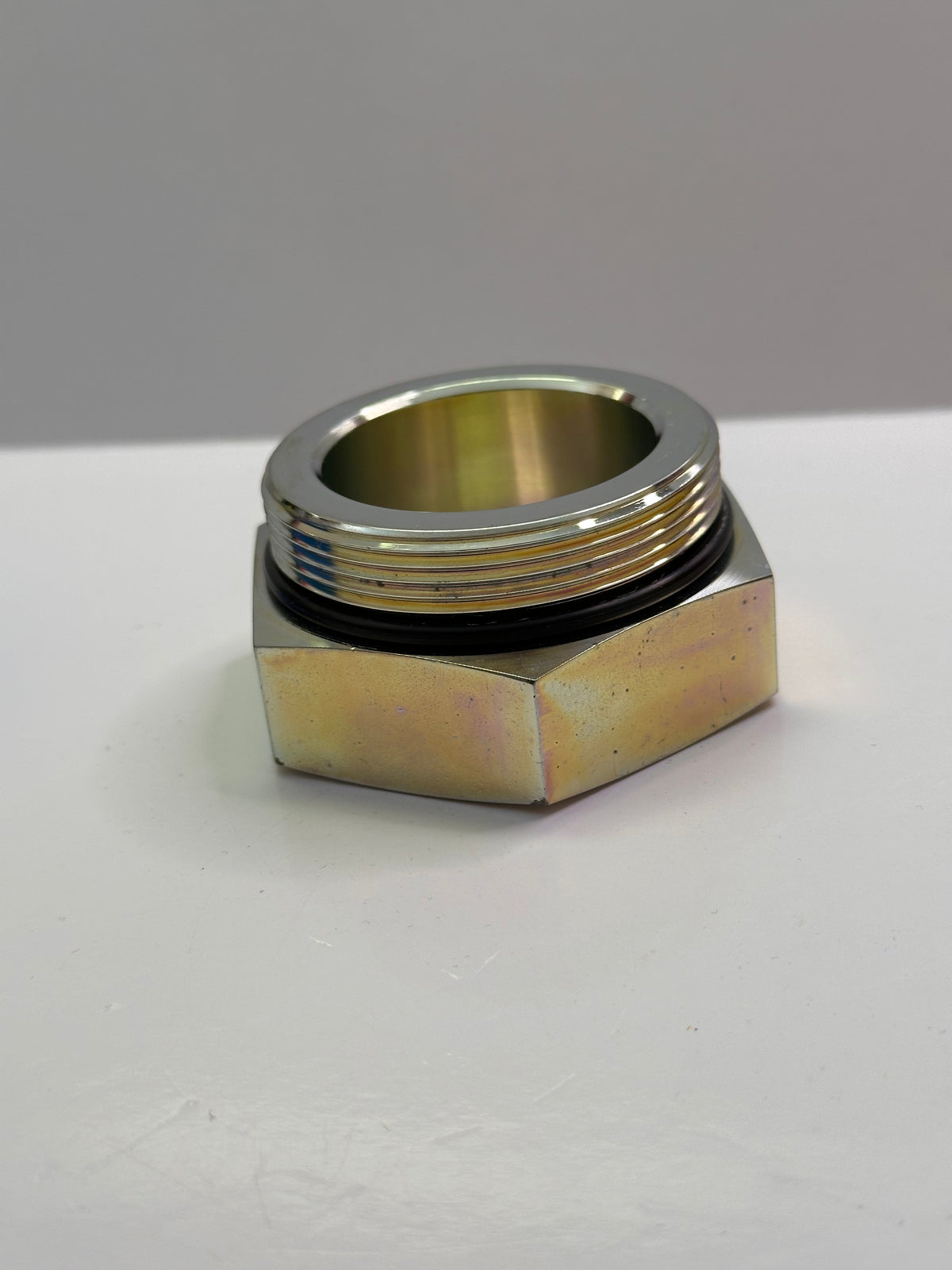 Komatsu VM0322 Plug for Hydraulic Tank Assy