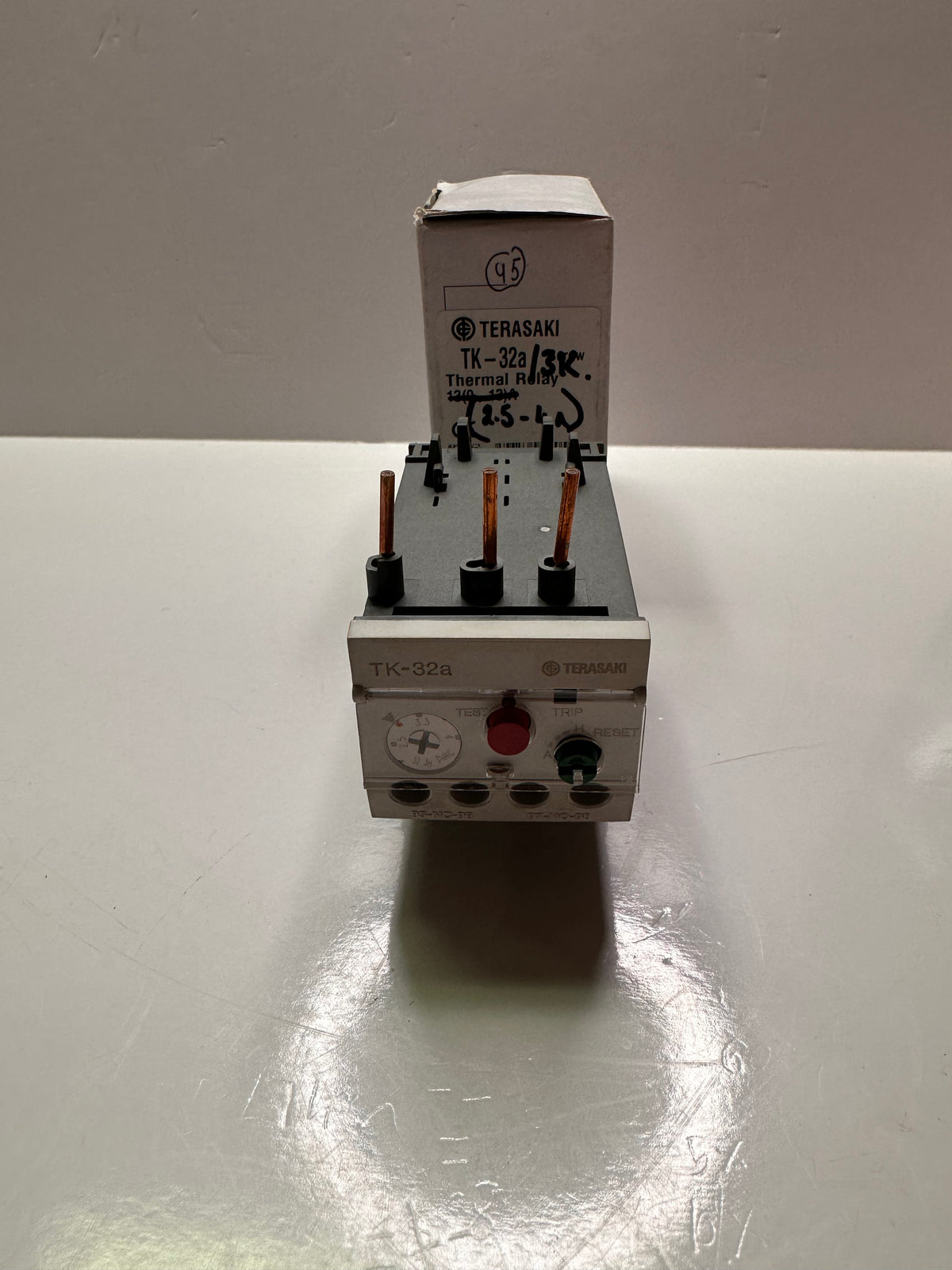 TERASAKI TK-32a/3K 2.5~4A Thermal Overload Relay 820562