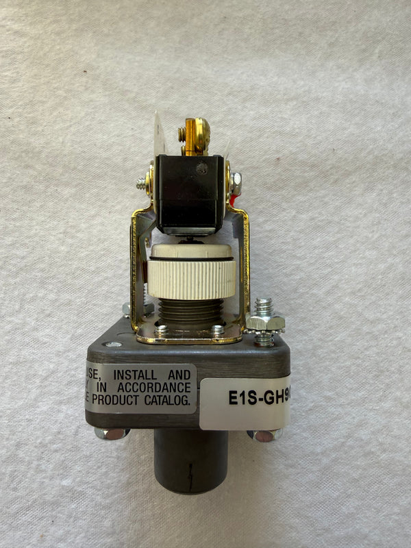 ECON-O-TROL E1S-GH90-P4 Pressure Switch, Stripped Model