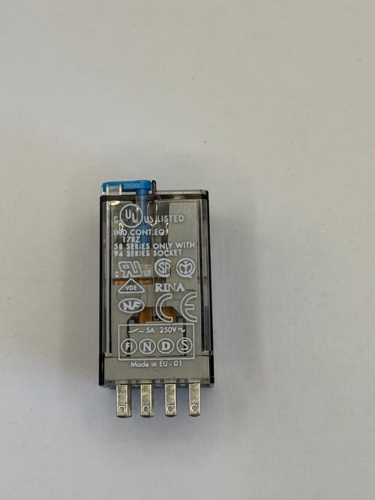Finder 55.34.9.024.0094 24V DC 4PDT Plug-In Power Relay