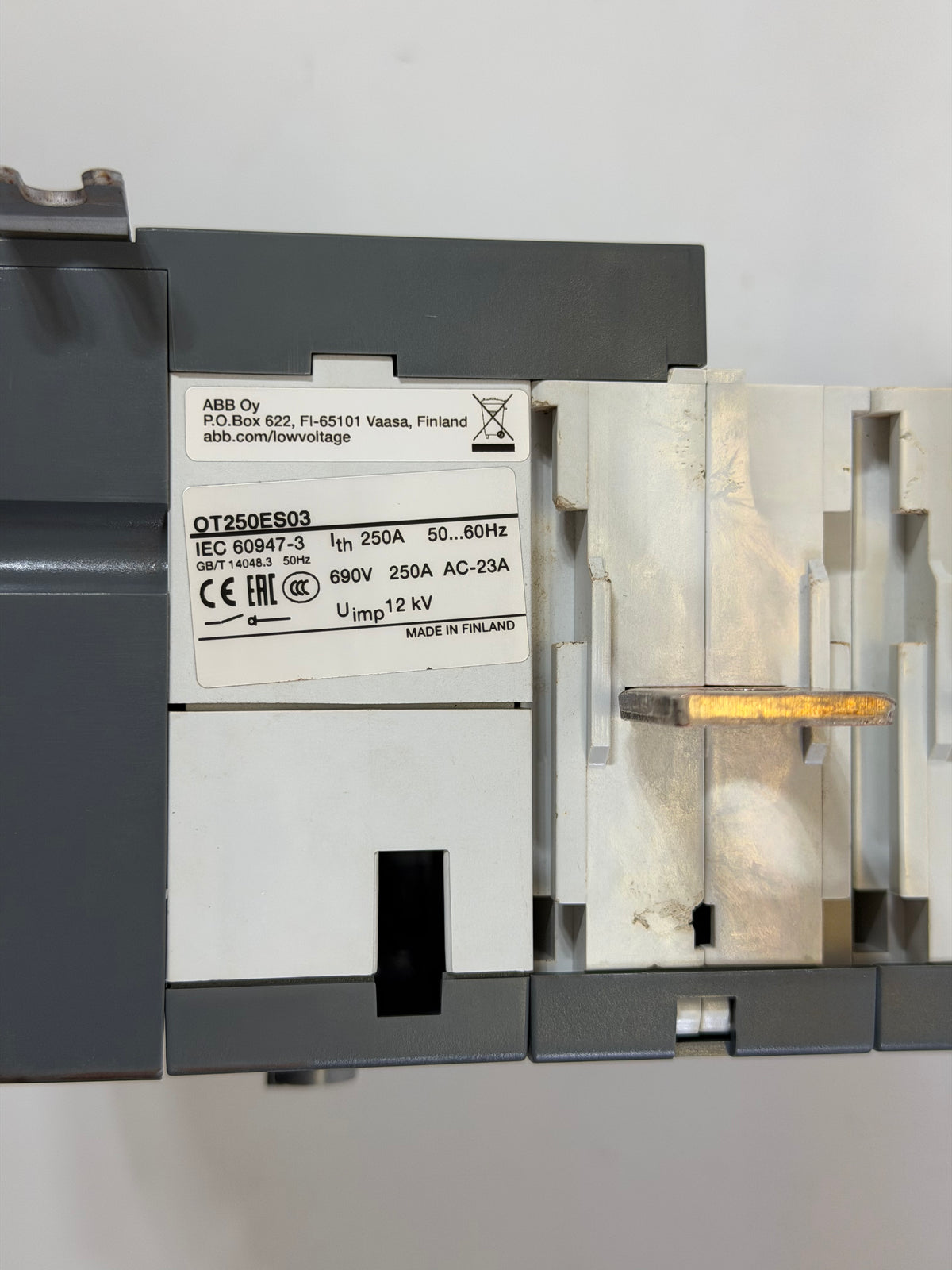 ABB OT250ES03 3 Pole Switch Disconnector - 1SCA022860R0890
