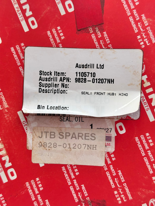 Hino SZ311-01046 Front Hub Seal