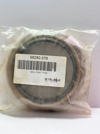 98280.076 Rear Hub Oil Seal