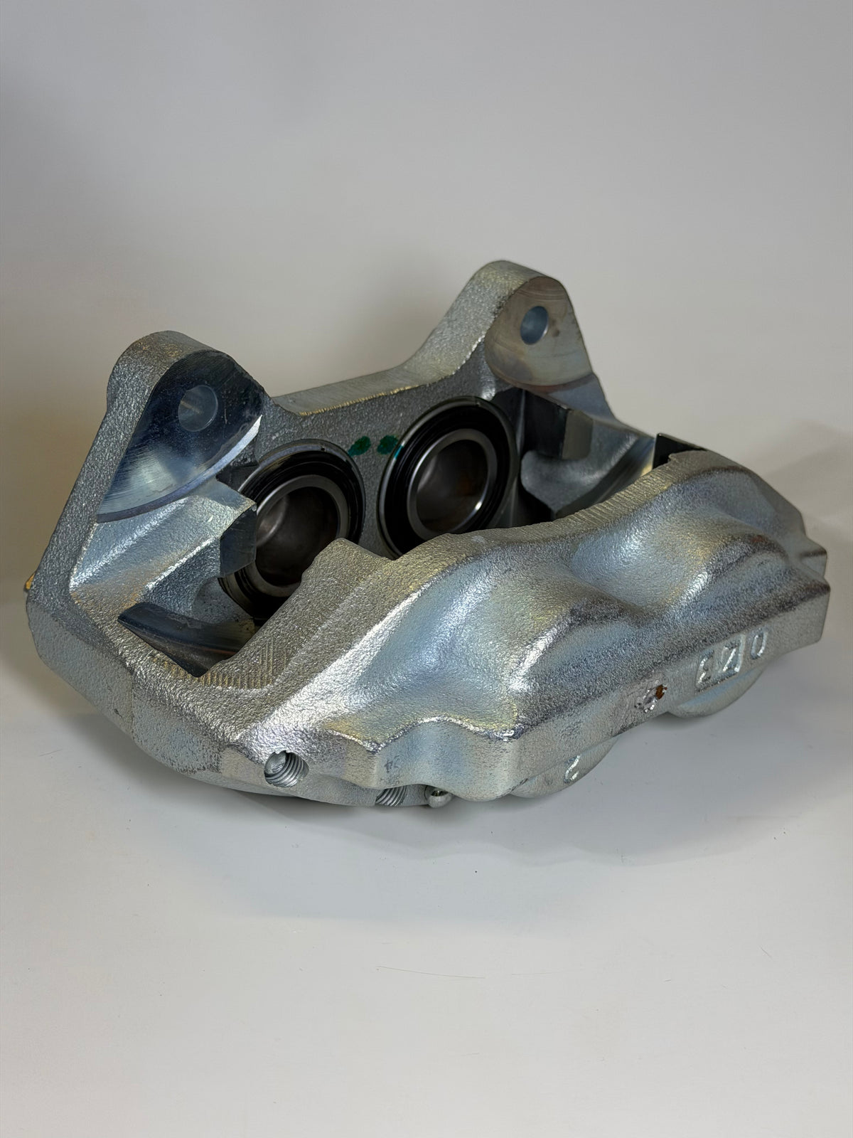 Drivetech 073-000213 Brake Caliper Assembly, LH