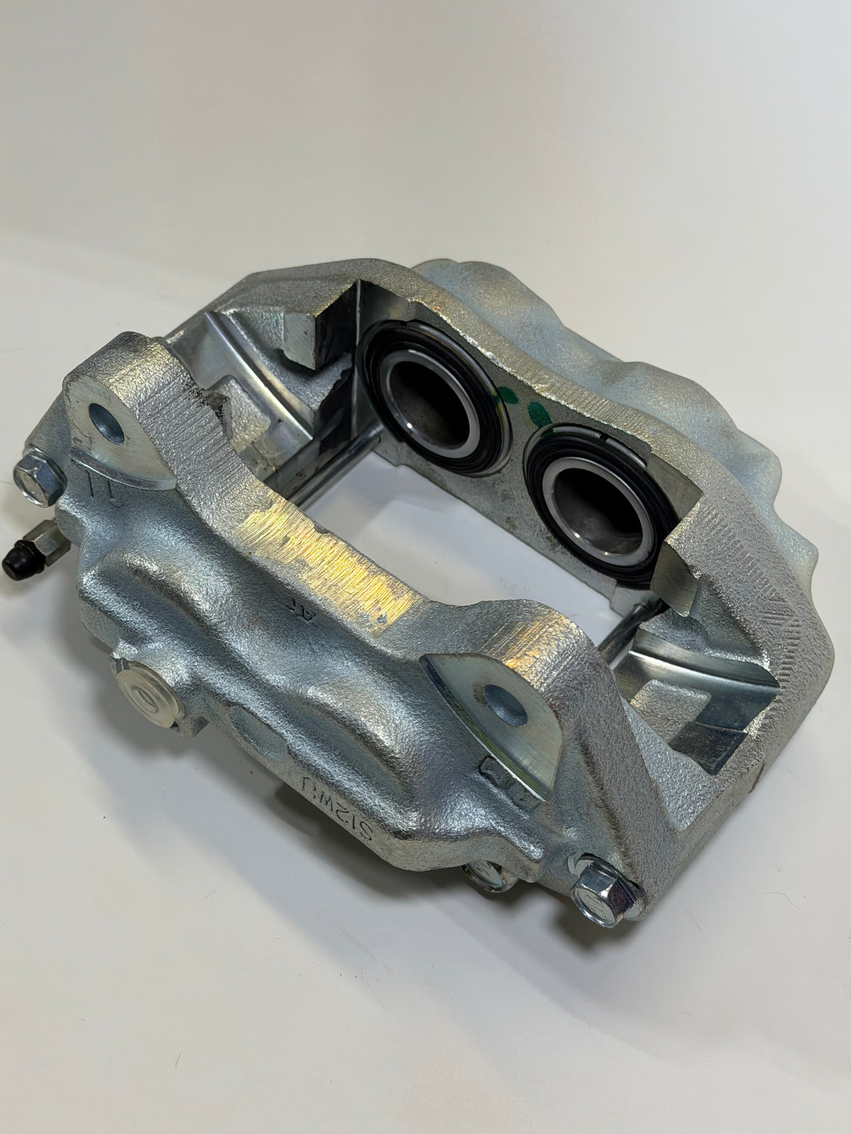 Drivetech 073-000213 Brake Caliper Assembly, LH