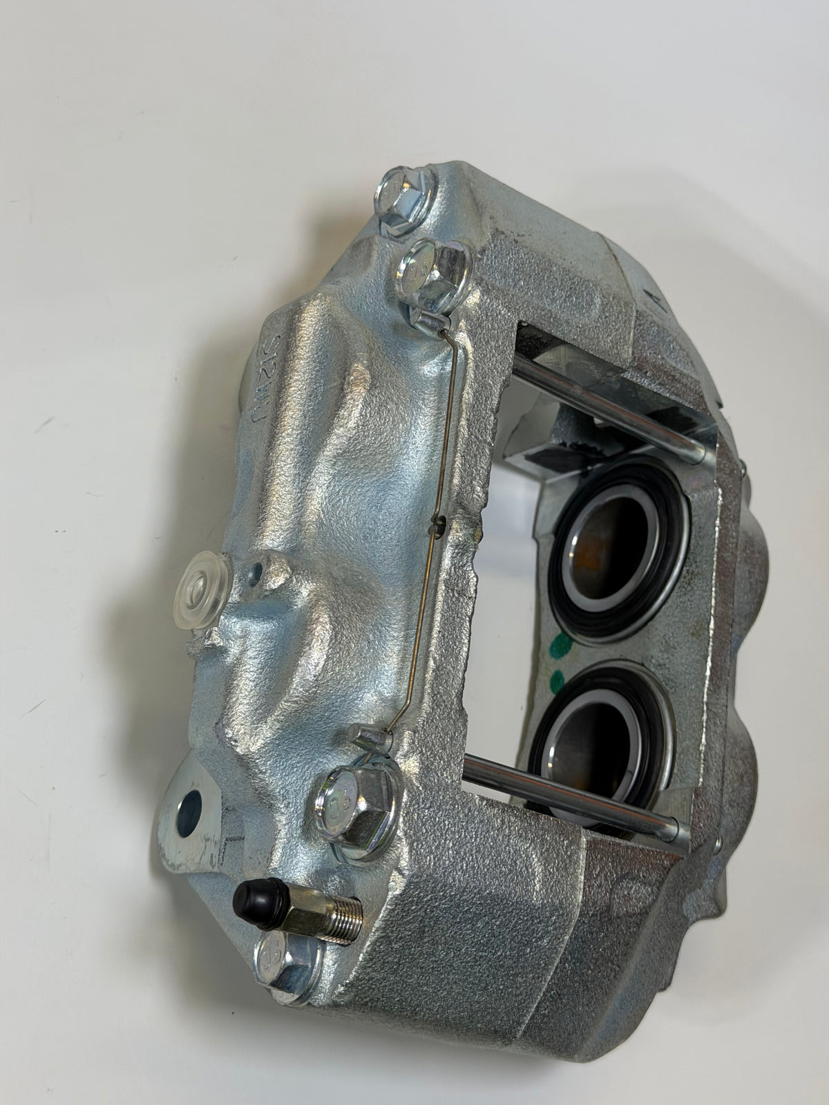 Drivetech 073-000213 Brake Caliper Assembly, LH