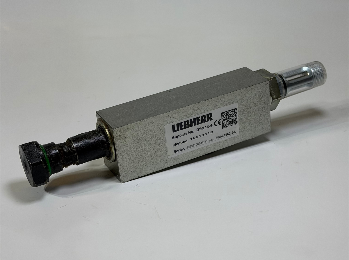 Liebherr 10219519 Grease Injector, Lincoln 553-34162-2-L