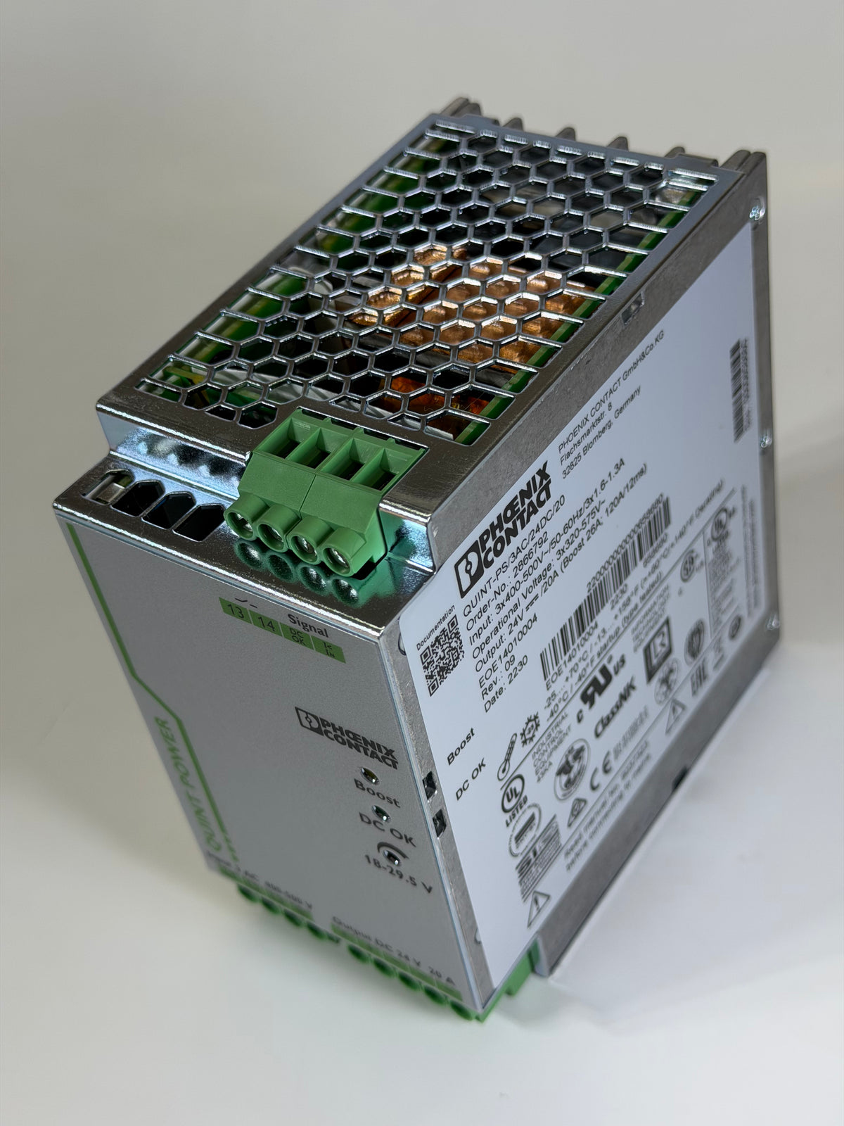 3BHE031065R0020 QUINT-PS/3AC/24DC/20 Power Supply, 2866792
