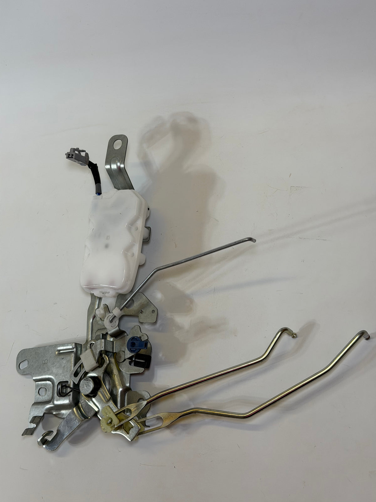 Toyota 69690-26190 Control Assembly, Back Door Remote