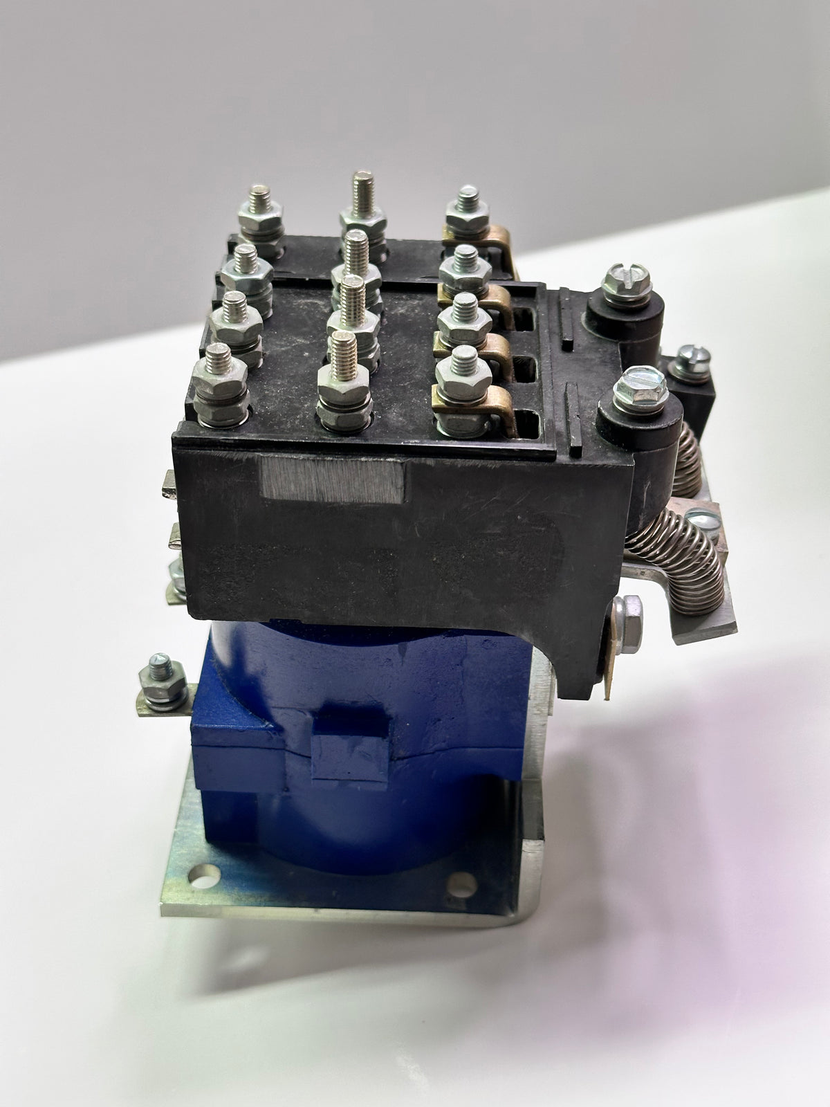 CAT 470-5310 Relay Assembly — 17LV66, 24V