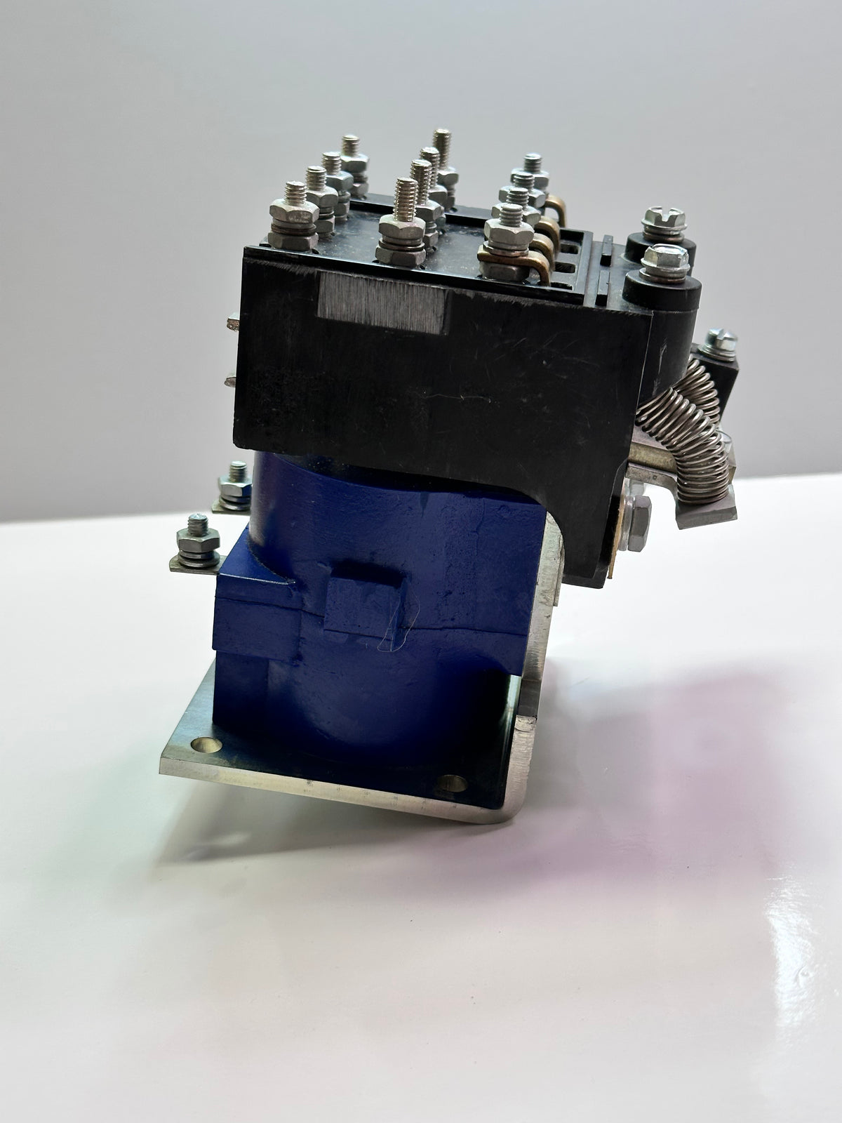 CAT 470-5310 Relay Assembly — 17LV66, 24V