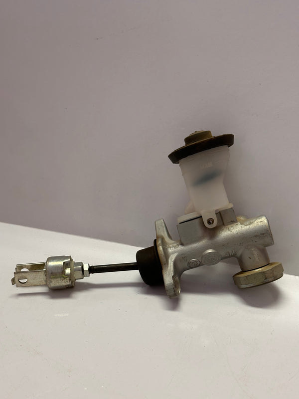 TOYOTA 31410-60590 Clutch Master Cylinder