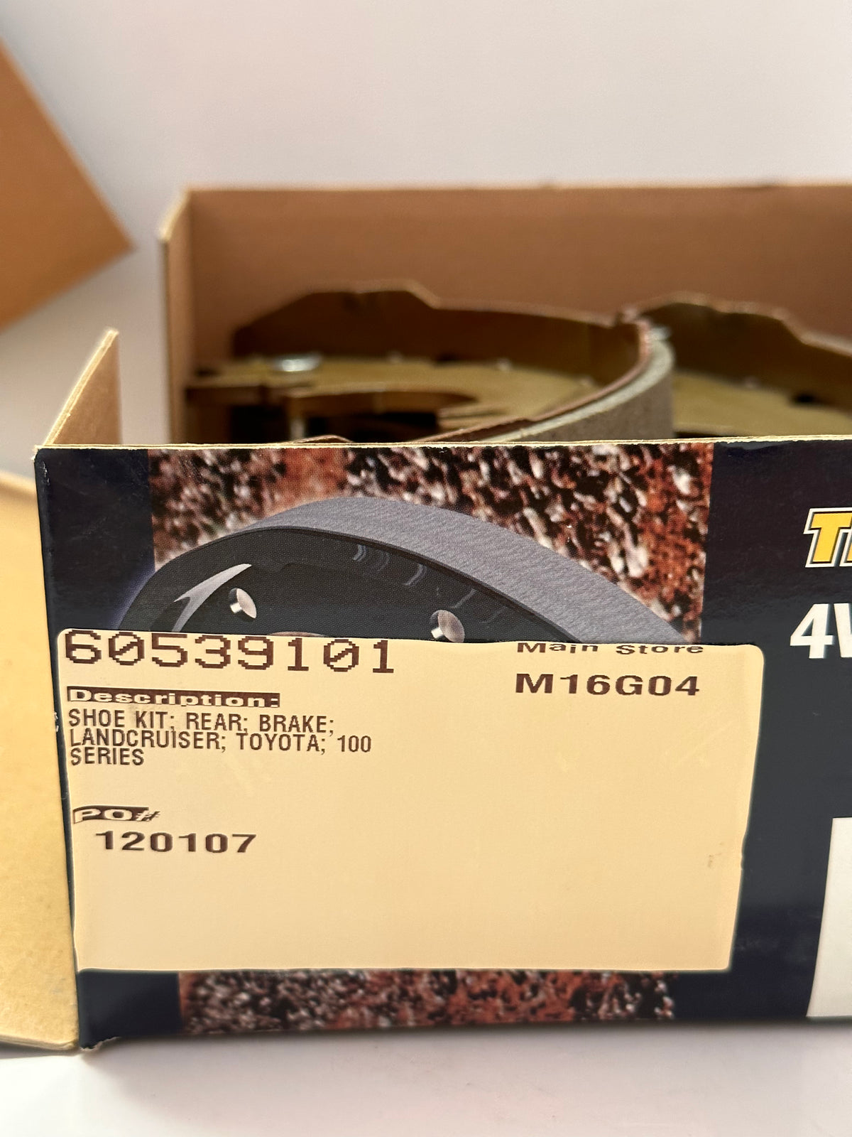 Terrain Tamer 46550-60041K Handbrake Shoe Set – 4 Shoes