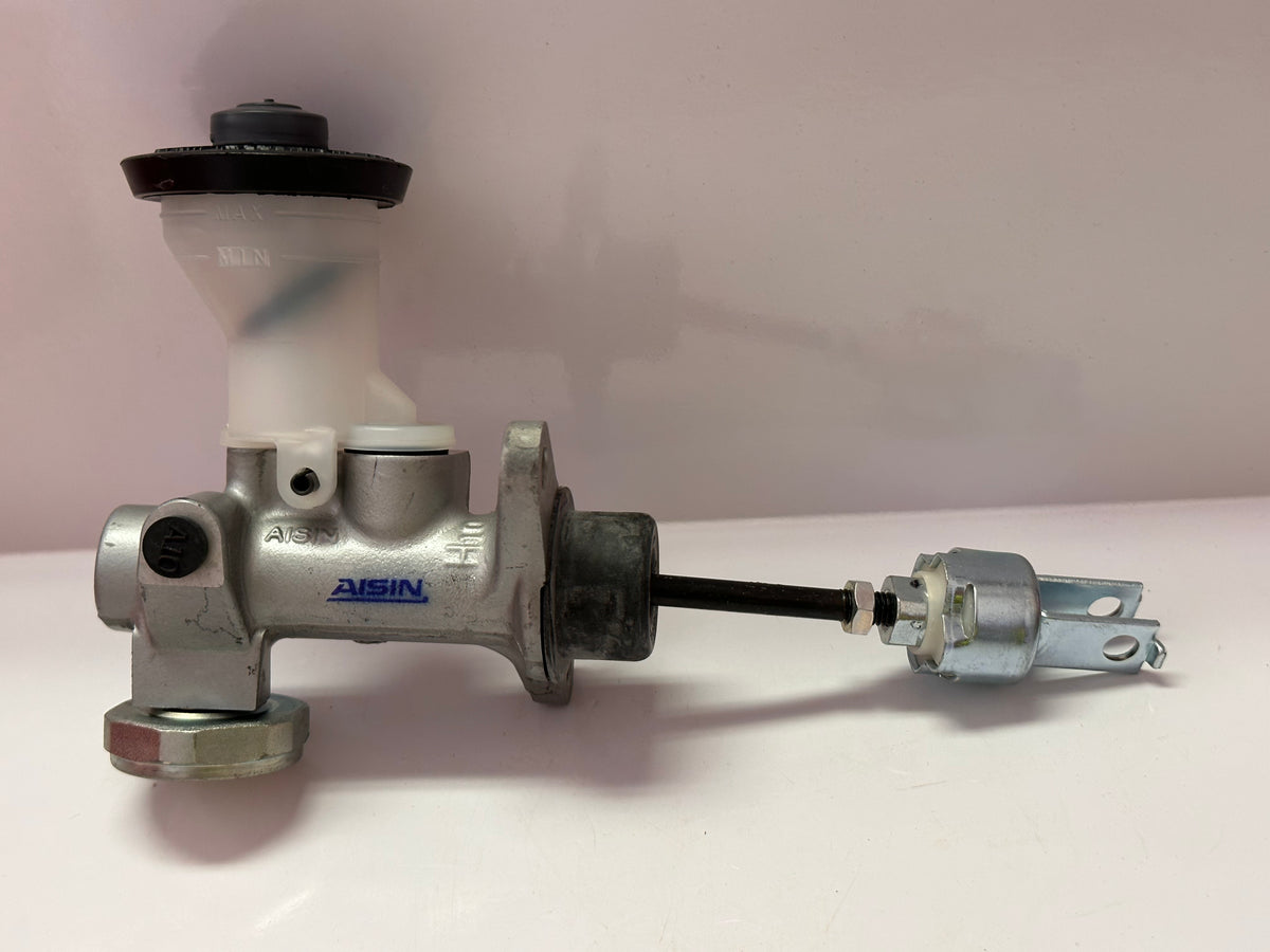 TRW PND701 Clutch Master Cylinder for Landcruiser 100 Series