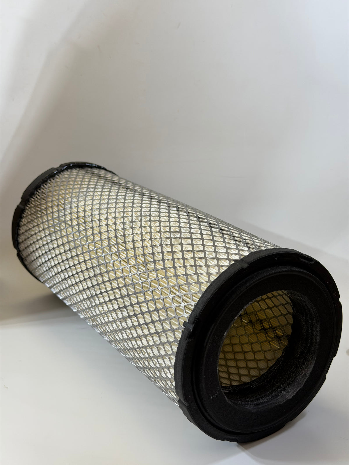 Fleetguard AF25555 Primary Air Filter