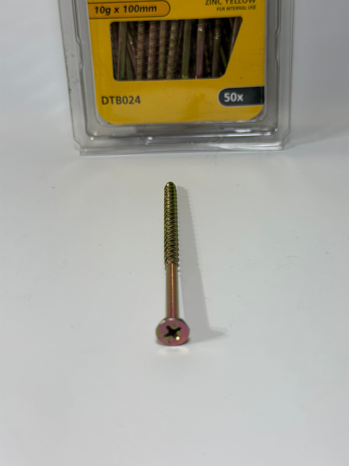 DeWalt DTB024-PWR Chipboard Screws 10G x 100mm — Pack of 50