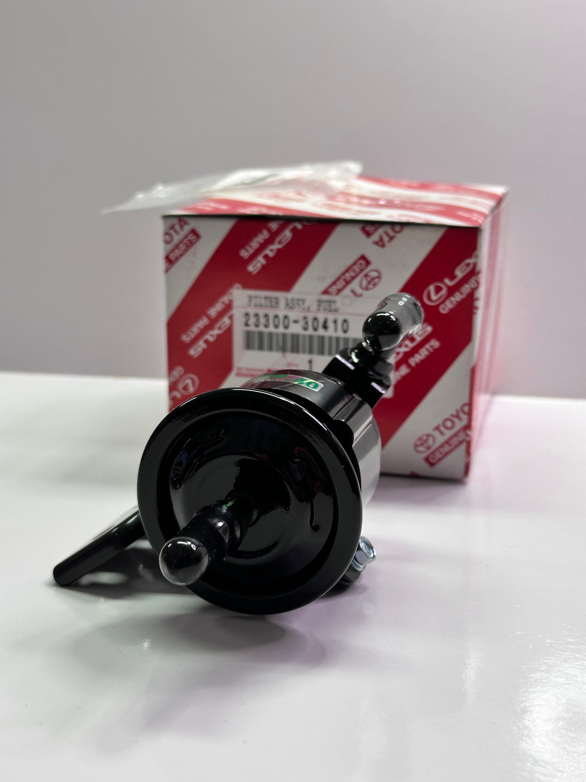 Toyota 23300-30410 Fuel Filter Assembly