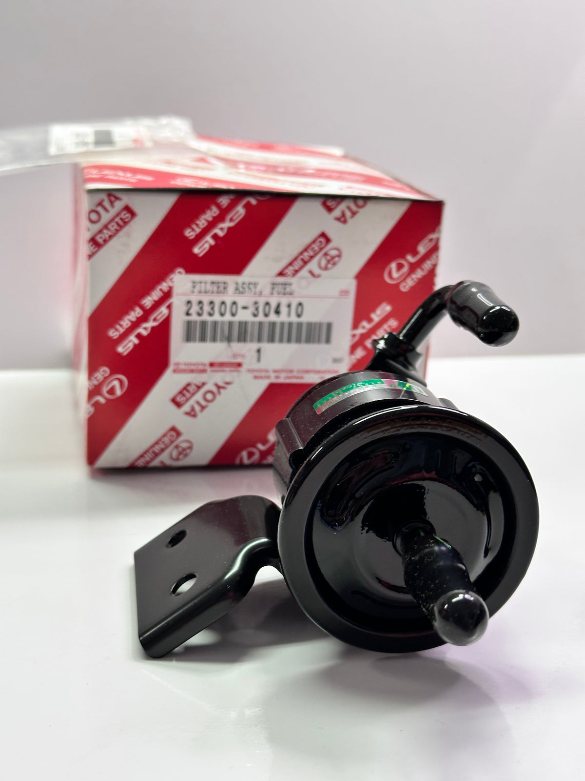Toyota 23300-30410 Fuel Filter Assembly