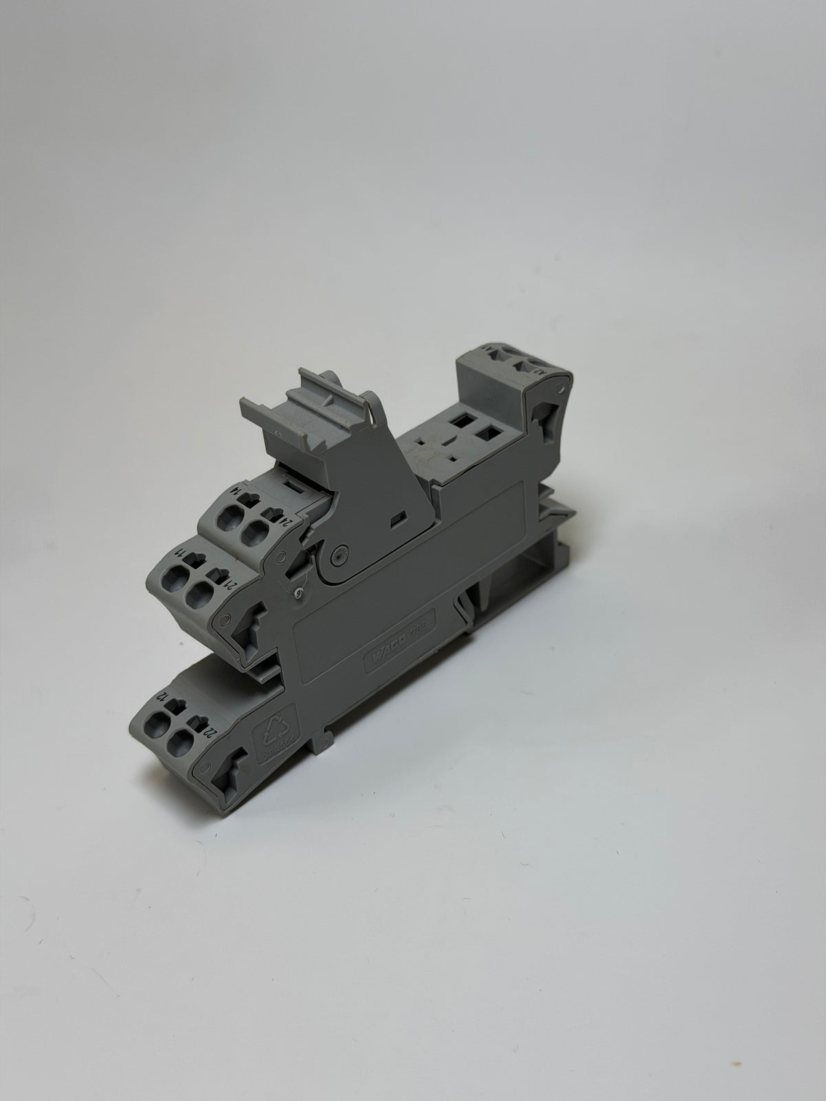 WAGO 788 Series DIN-Rail Relay Socket - 300V, for 15mm Basic Relays