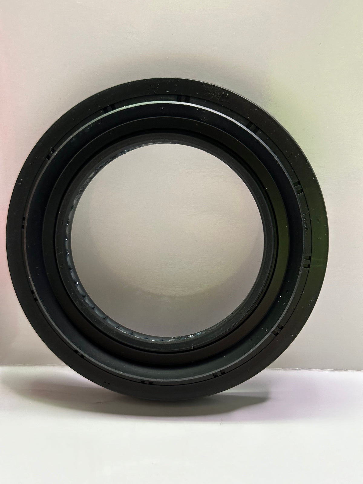 Isuzu 1096255490 Transfer-Case Oil Seal – 97754377 Reference