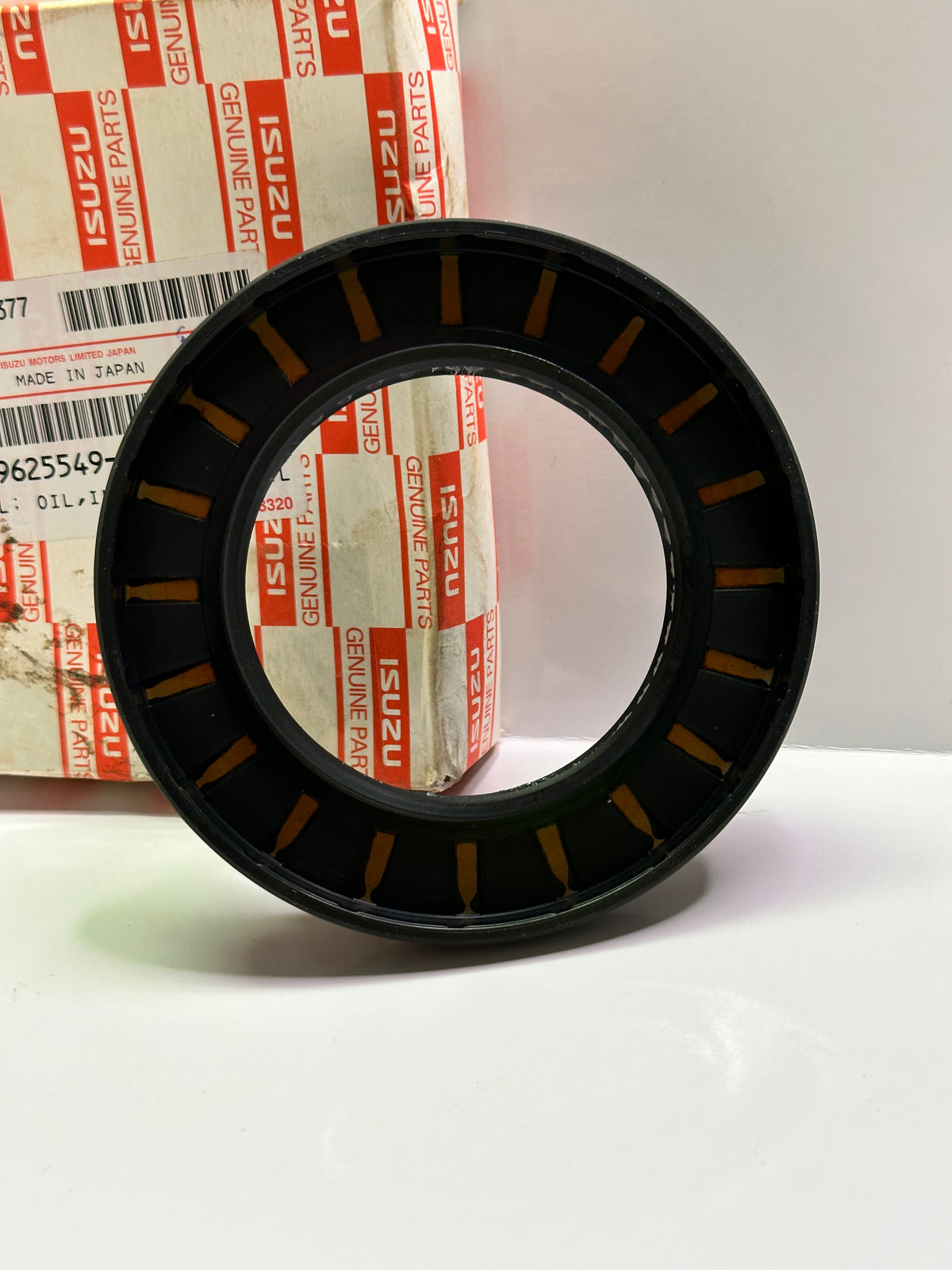 Isuzu 1096255490 Transfer-Case Oil Seal – 97754377 Reference