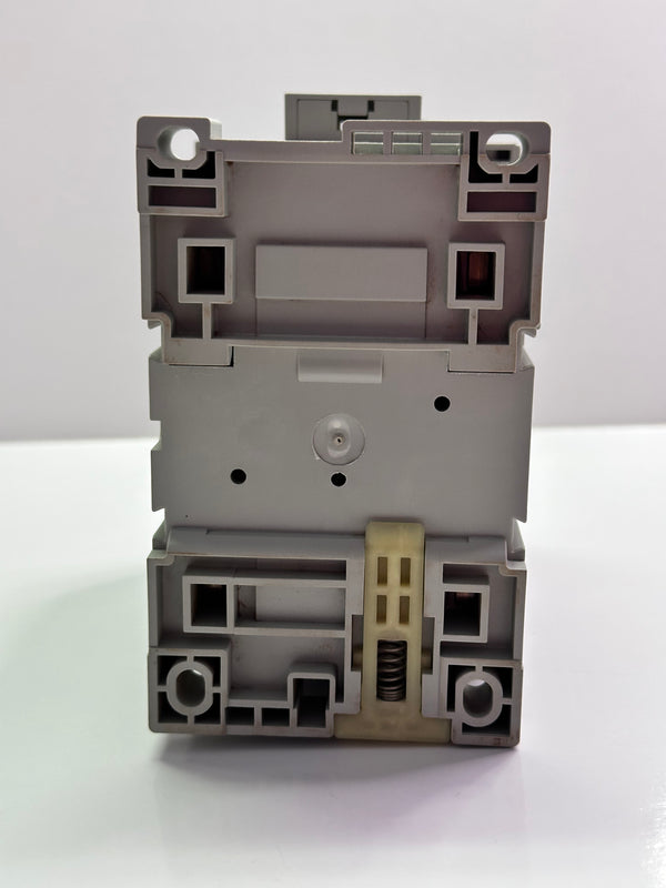 Sprecher + Schuh CA77200240VAC Contactor 37kW, 3 Pole - 240VAC Coil